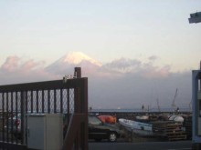 駐艇所から見た富士山